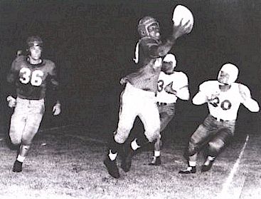 footballplayerlogo.jpg (26193 bytes)